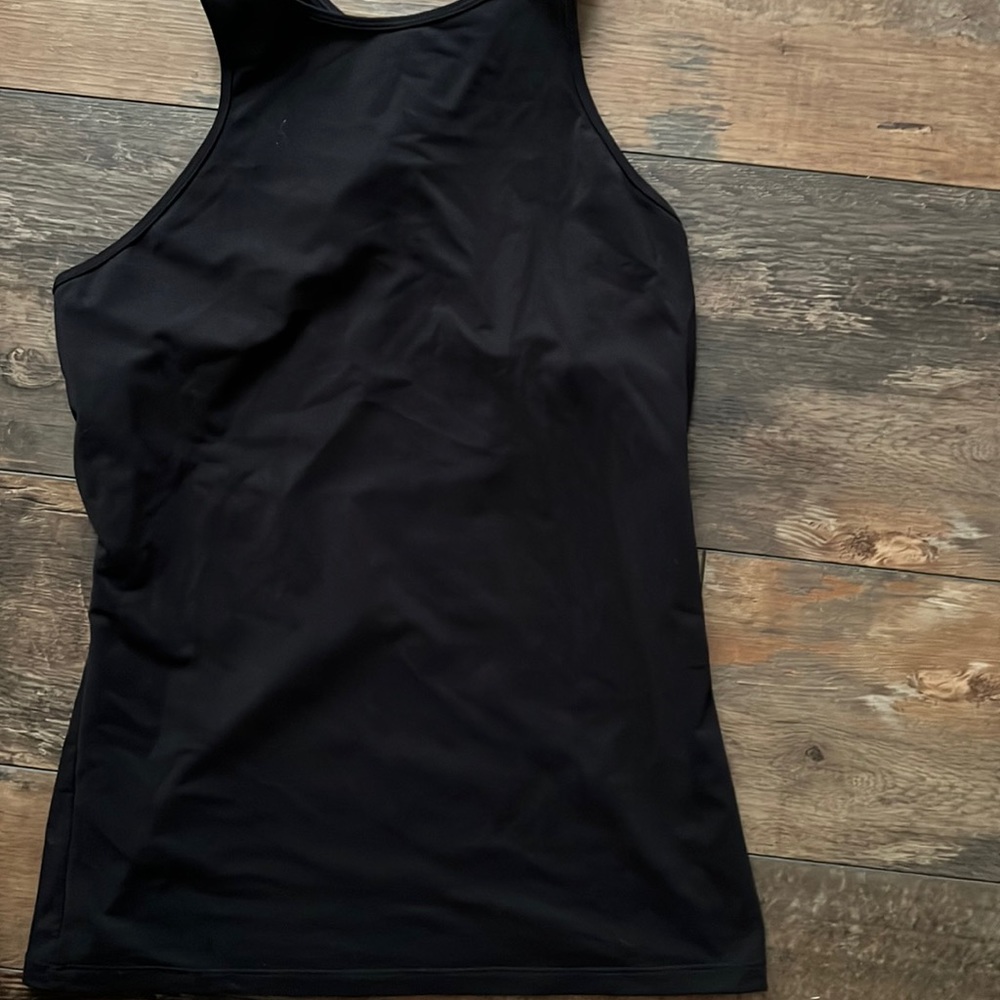Athleta tank tops